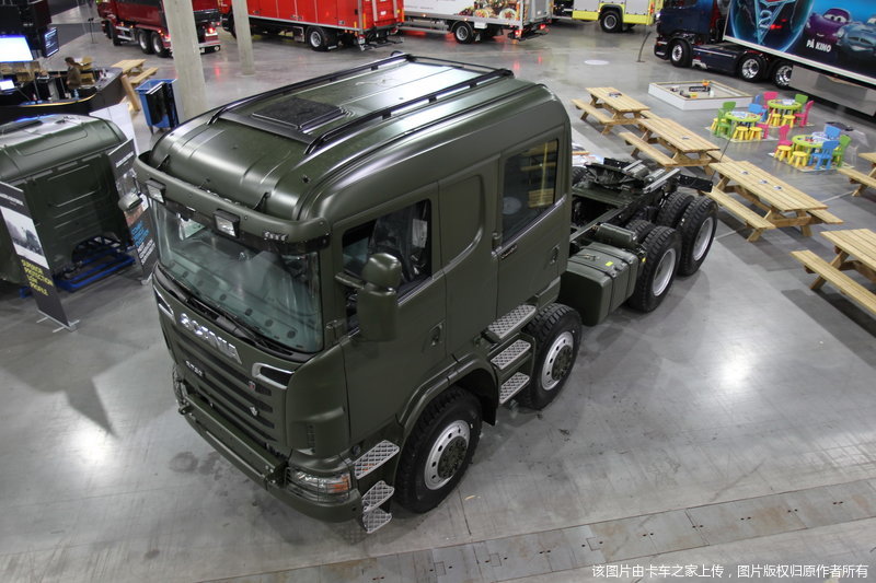 【图】斯堪尼亚r730双排8x8牵引车_卡车之家