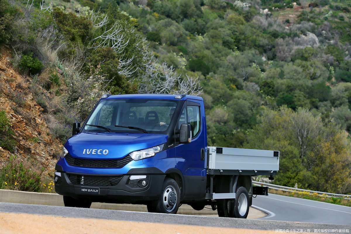 卡车之家 > 依维柯/iveco > 依维柯车型图库 > 依维柯新daily 59/137