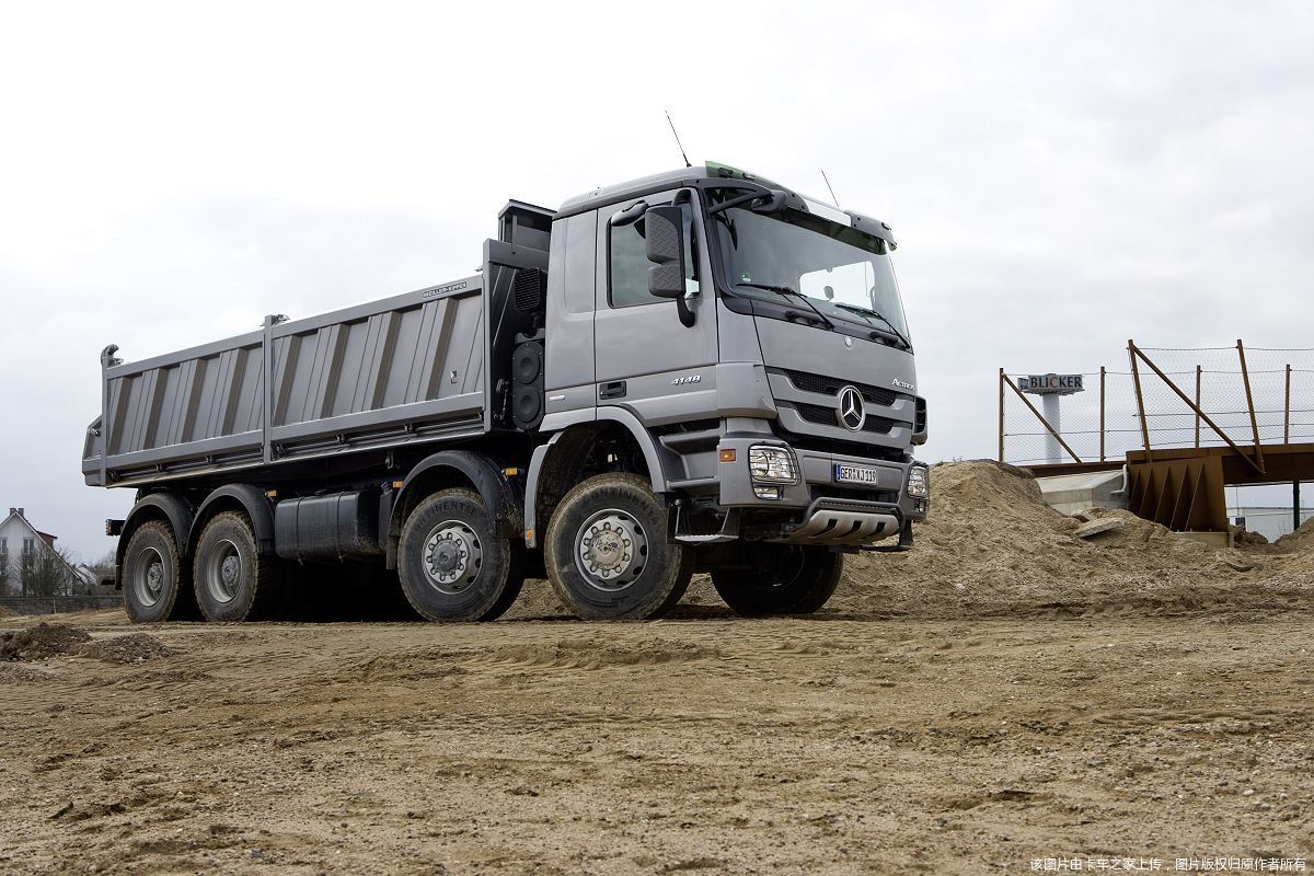 奔驰actros卡车