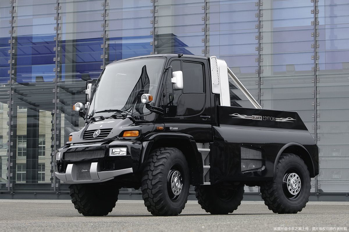 奔驰乌尼莫克u300u500
