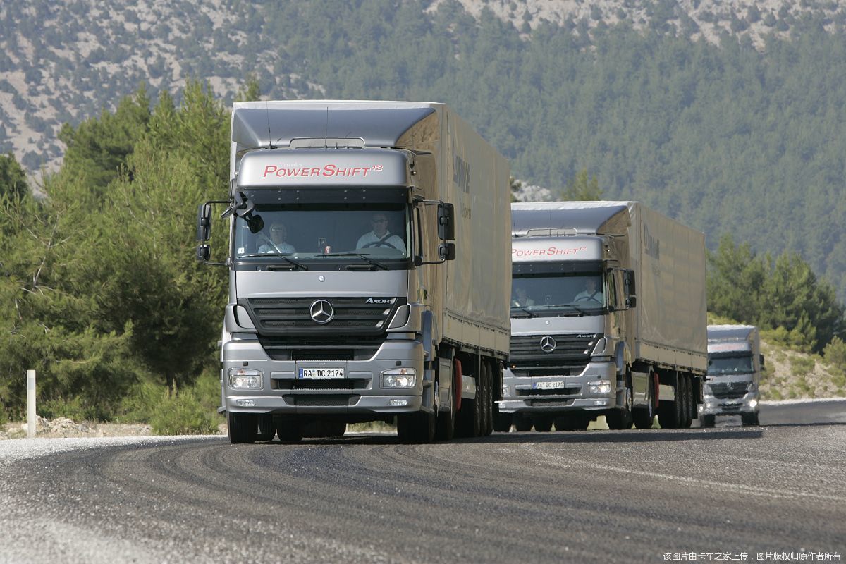 奔驰axor卡车