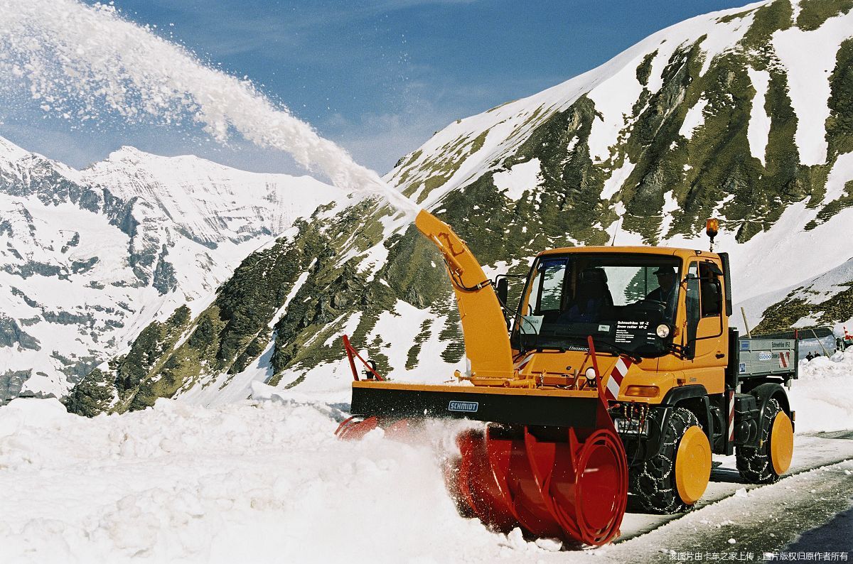 奔驰乌尼莫克u 300-u 500