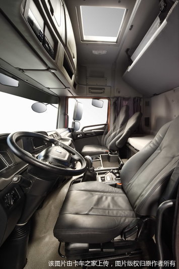 联合卡车内饰