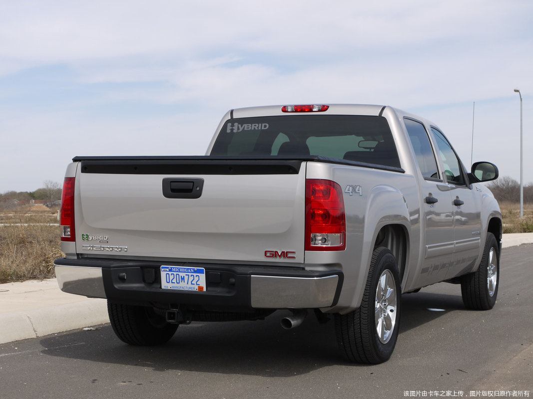 雪佛兰混合动力皮卡