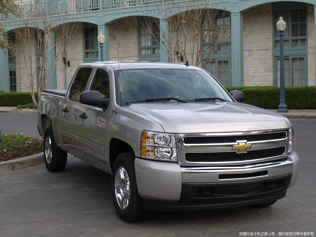 雪佛兰混合动力皮卡