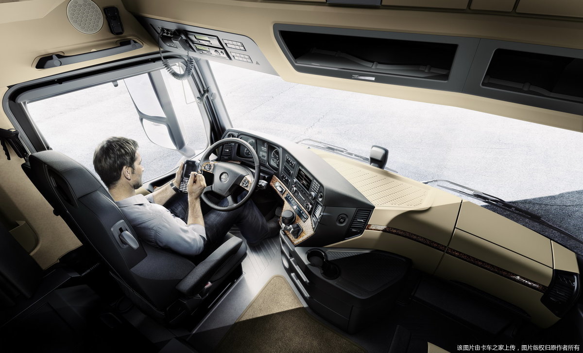 【图】奔驰新actros内饰图片_卡车之家