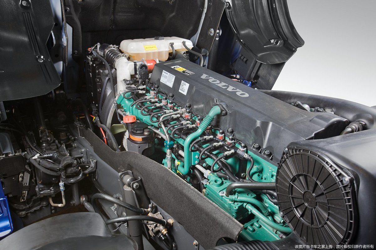 沃尔沃卡车引擎图片