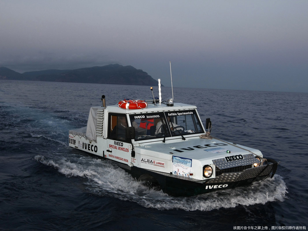 依维柯terramare 两栖车