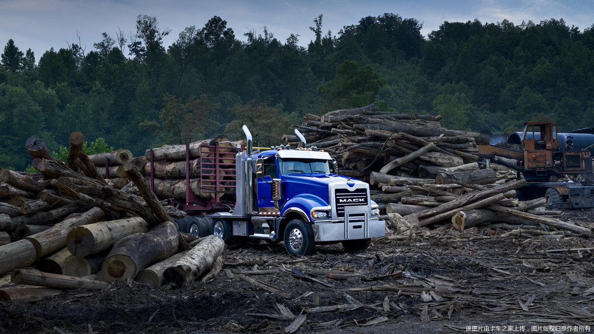 迈克titan by mack卡车图片