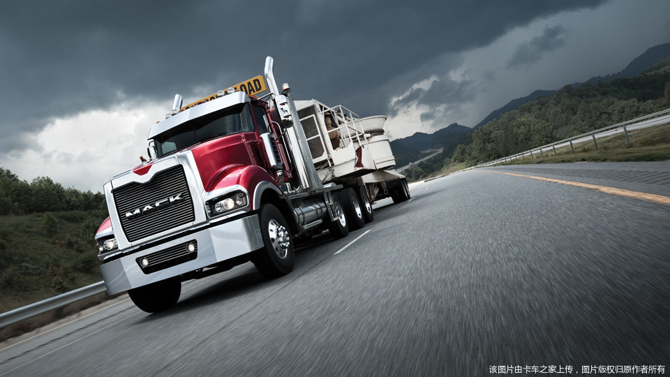 迈克titanbymack卡车图片