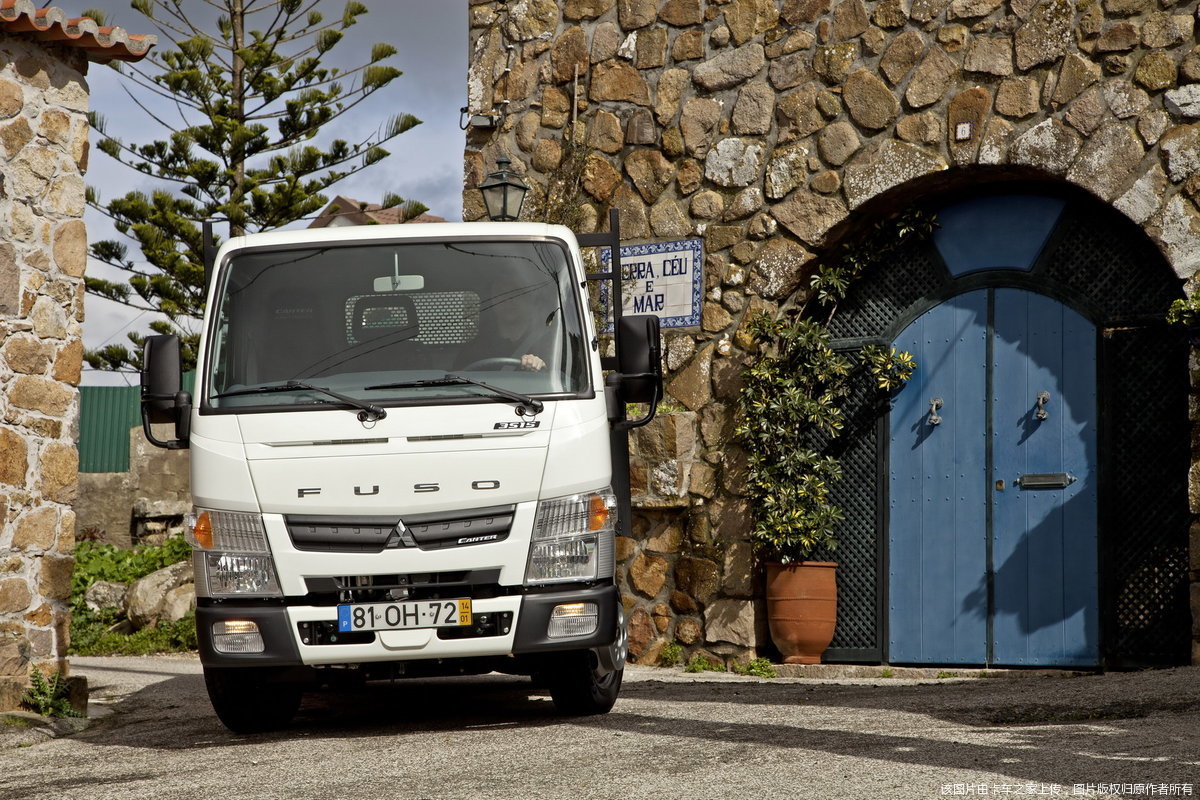 三菱扶桑车型图库