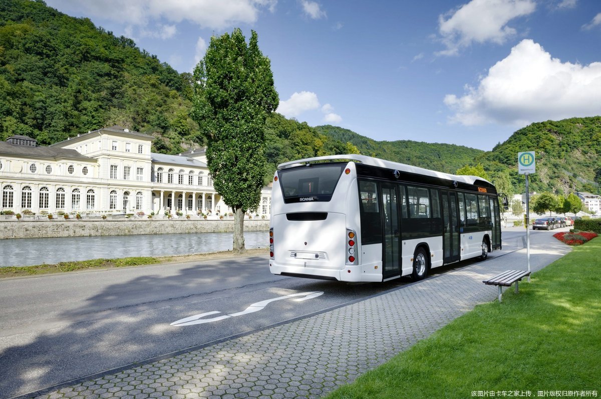 斯堪尼亚城市巴士