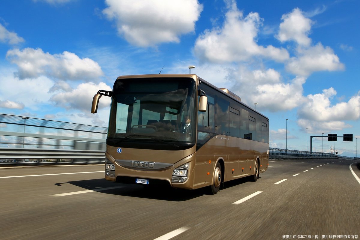 依维柯crossway