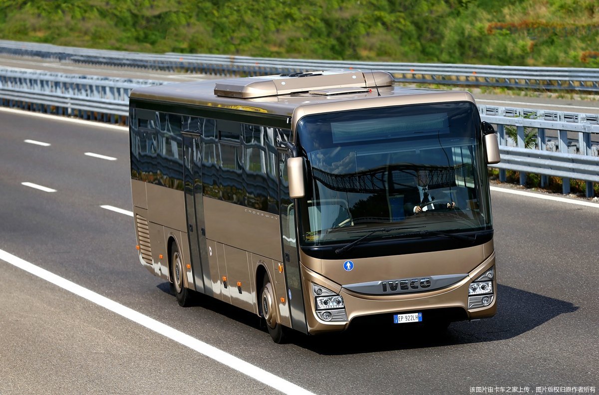 当前位置:>卡车之家>依维柯/iveco>依维柯车型图库>依维柯crossway>