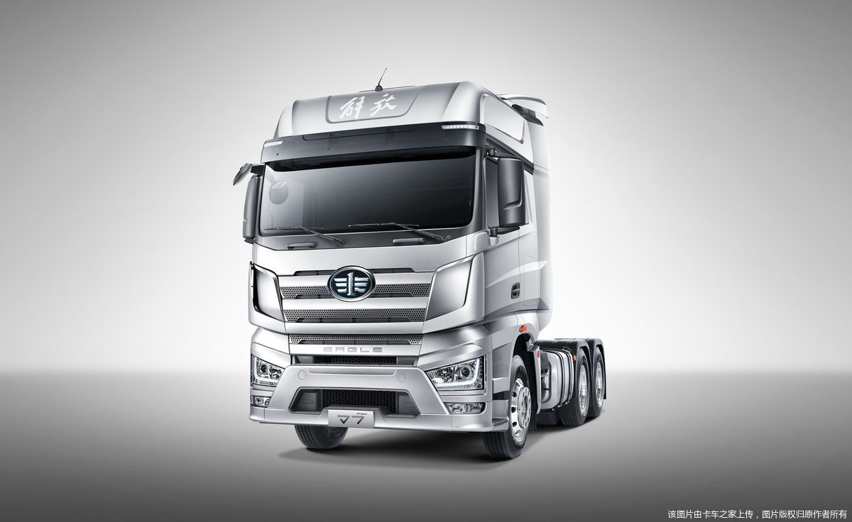 解放j7官方图片