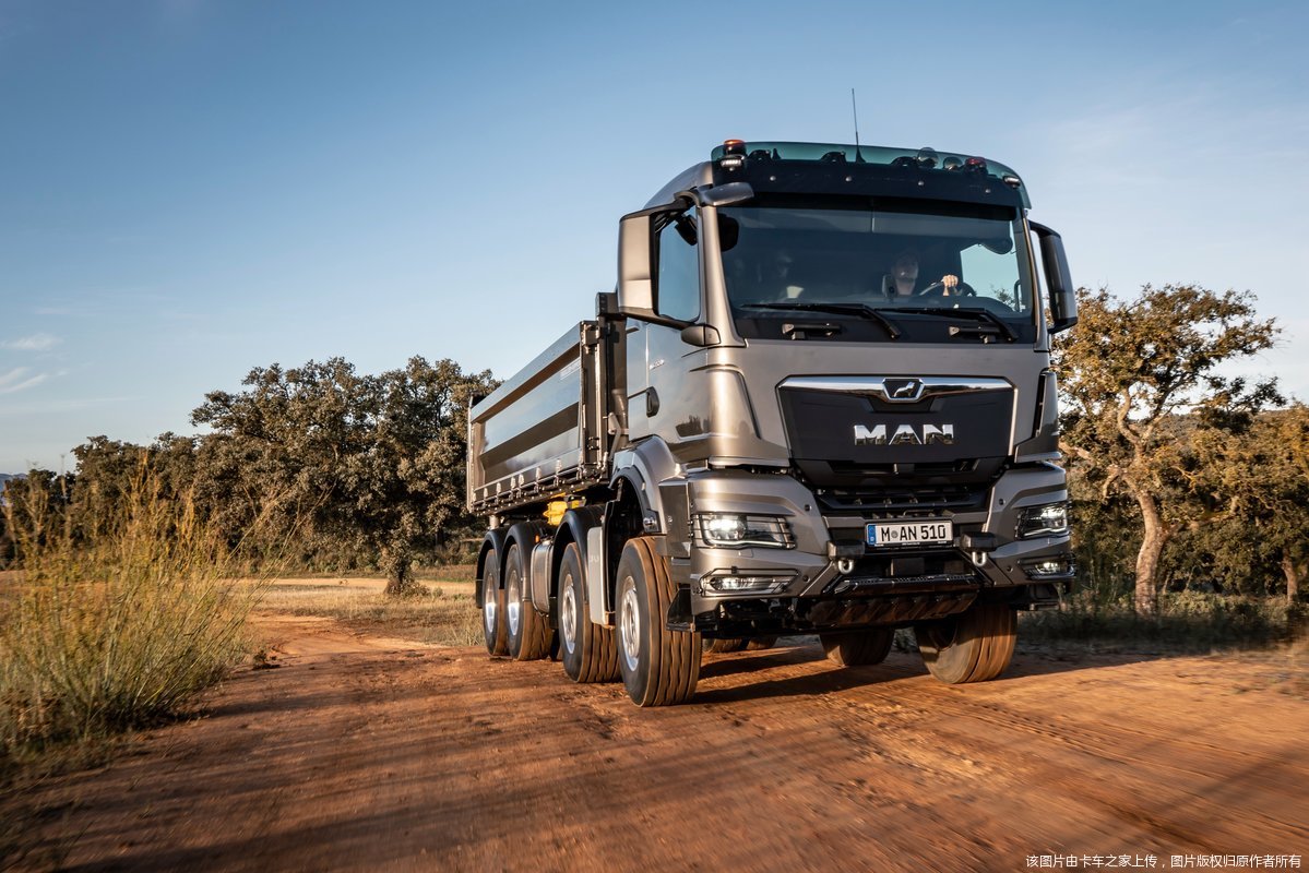 【图】新曼tgs自卸车_卡车之家