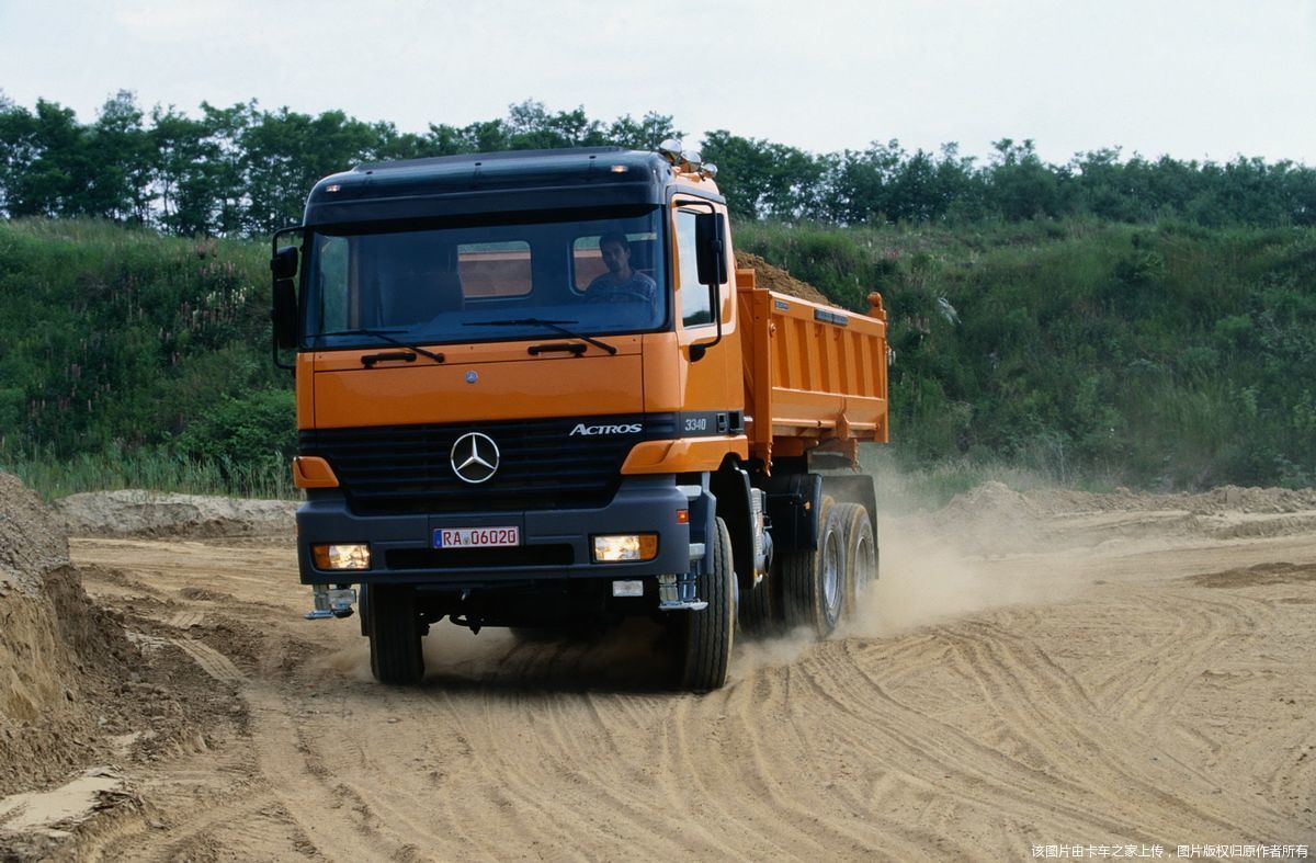奔驰actros卡车